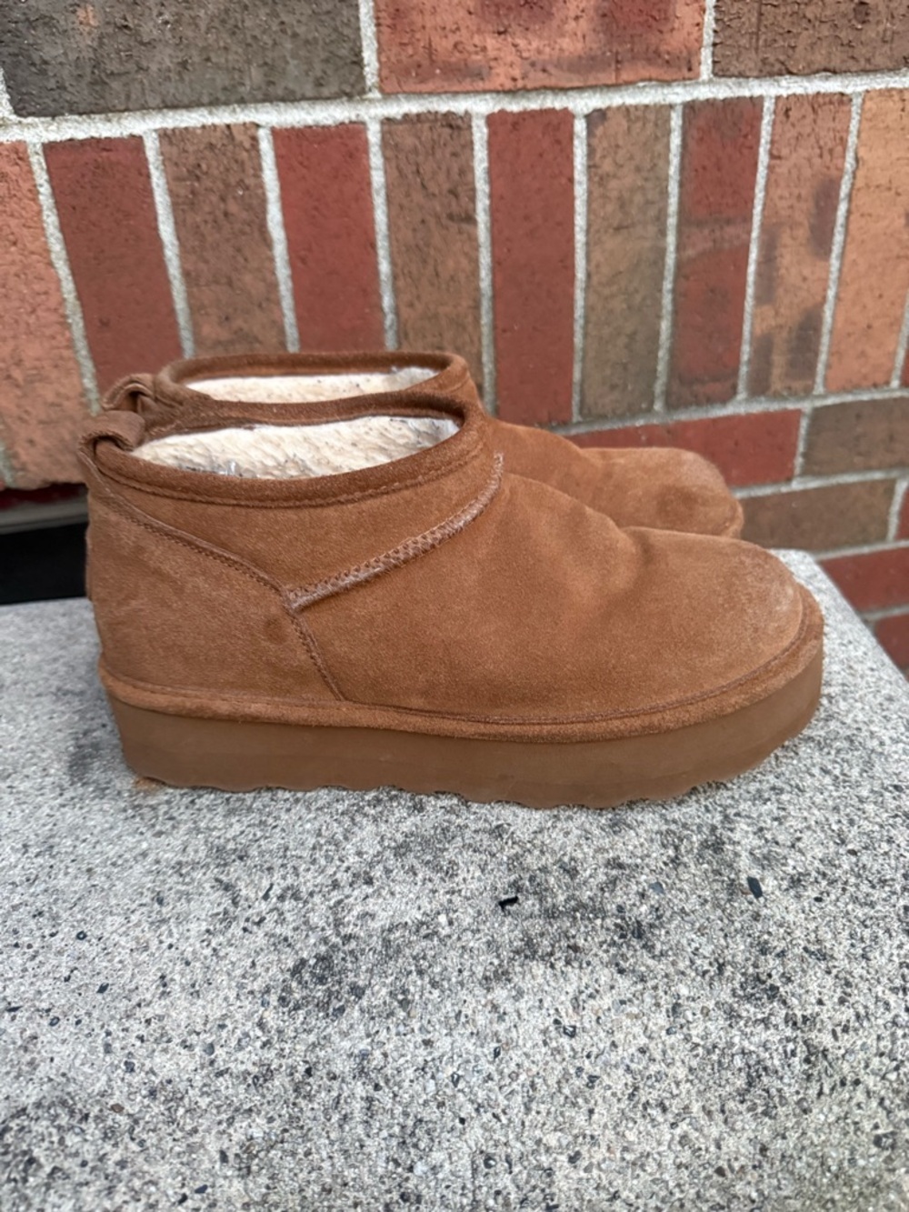 Bearpaw Retro Super Shorty Suede Ankle Boots Chestnut Brown Womens Size 11